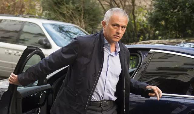 62亿人民币！弹指十年，足坛最会花钱主帅，就是他！