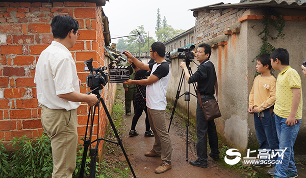 上高人|期待已久的自编自导的本土电影《上高之恋》即将上映