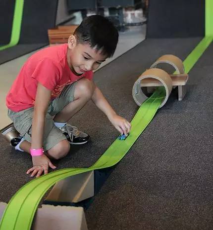 新加坡沉浸式亲子游乐园,新加坡园林儿童游乐区