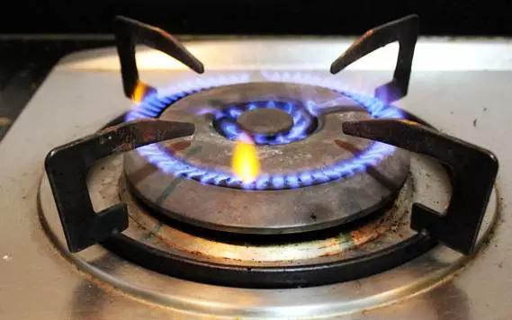 厨房马桶怎么清理污垢,清洁马桶的妙招厨房用品