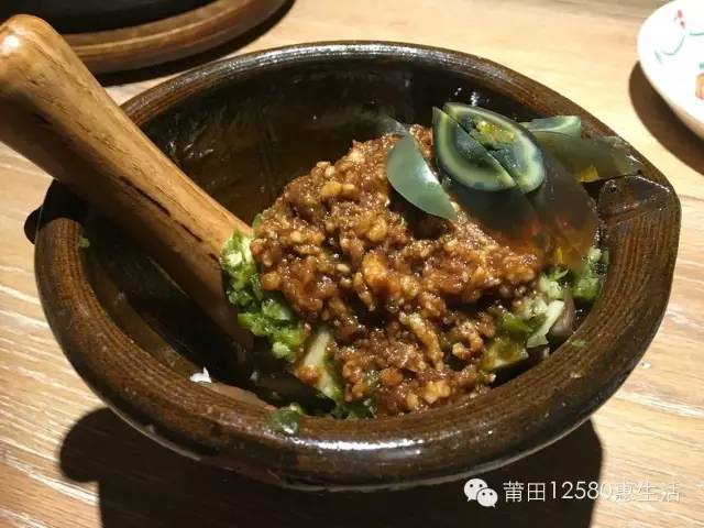 食话莆田|上上签、虾扯蛋...这家餐厅想玩啥？