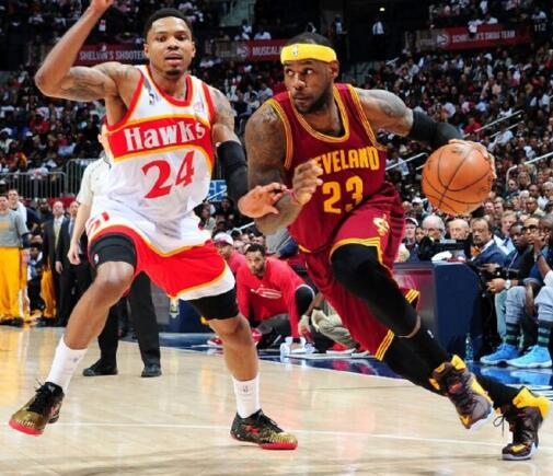 耐克为何针对库里,耐克现在对库里的态度