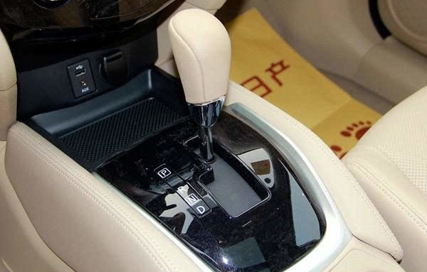 ecvt无级变速箱对比at变速箱,无级变速cvt变速箱有几个挡位