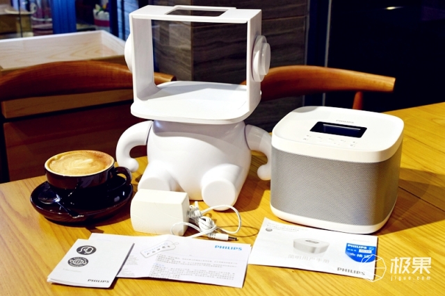 飞利浦蓝牙智能小音箱,飞利浦智能音箱