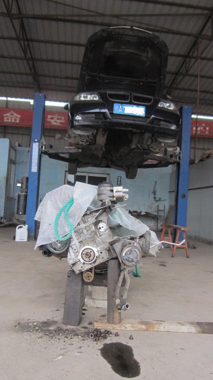 宝马320li发动机烧机油怎么修,宝马320i发动机抖动冒蓝烟