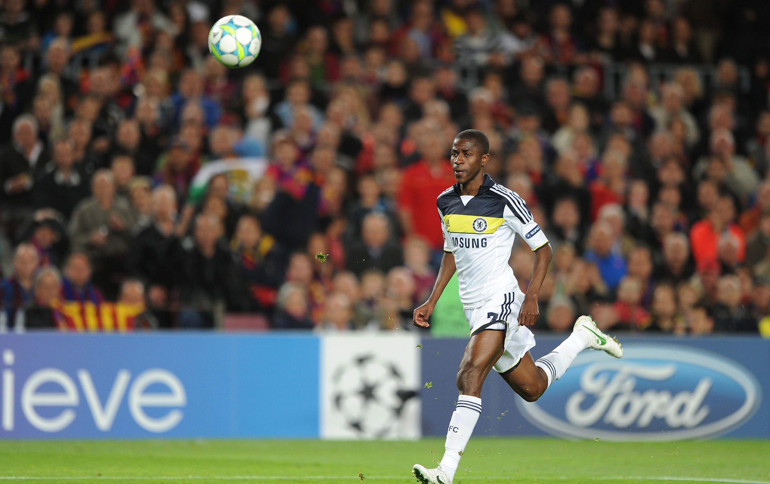 k鐞冪簿褰╃悆瑙嗛,姘存祾缇よ嫳璋辫埞鐏効寮犳í