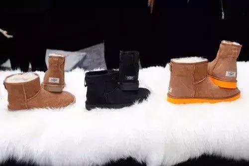 男子售卖假毒品获刑8年,外籍男子利用假奢侈品骗国内女子