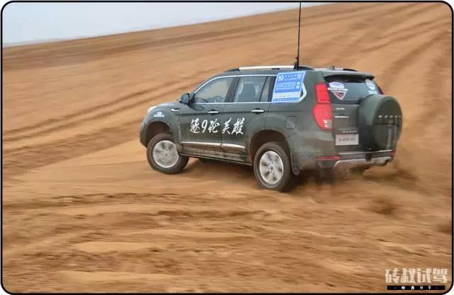 霸道越野测评,2020款3.5霸道沙漠越野视频