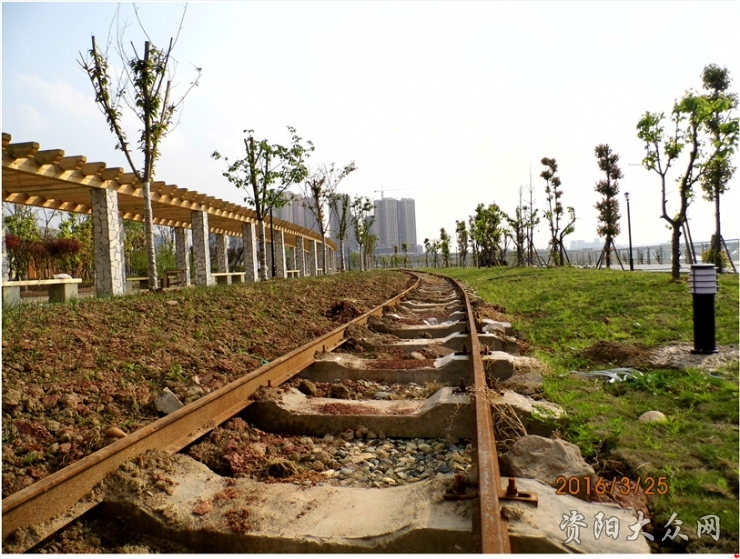 见证高铁时代,见证高铁新城未来的发展