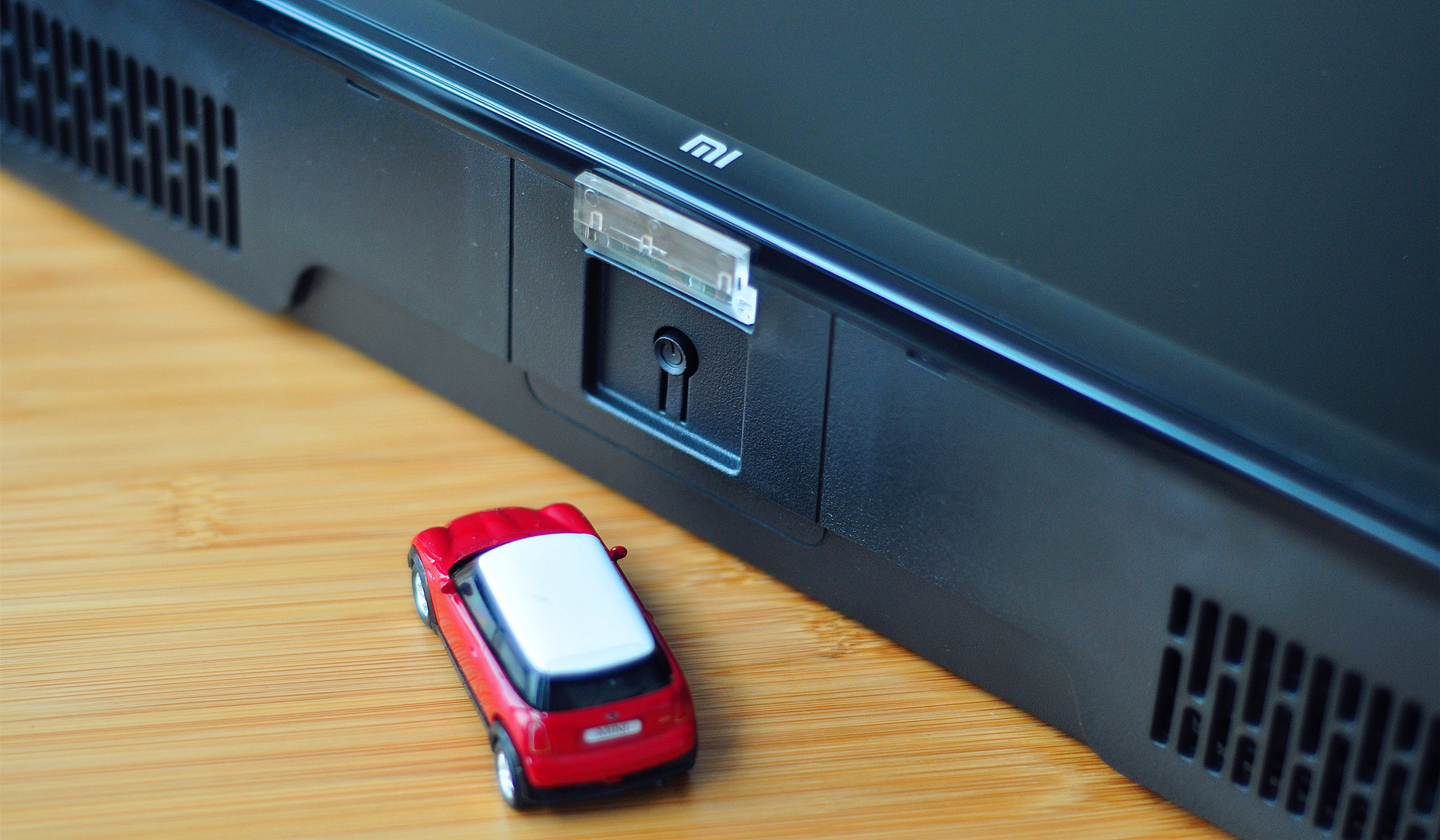 小米电视4a32英寸值不值得买,小米电视4a和4c全面屏的区别32寸