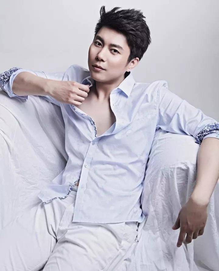 艾伦参演电影的片段,艾伦策划了哪些事情