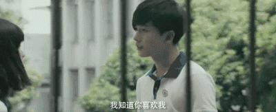 一个眼神判断她是否喜欢你,怎么判断她是不是真的喜欢你