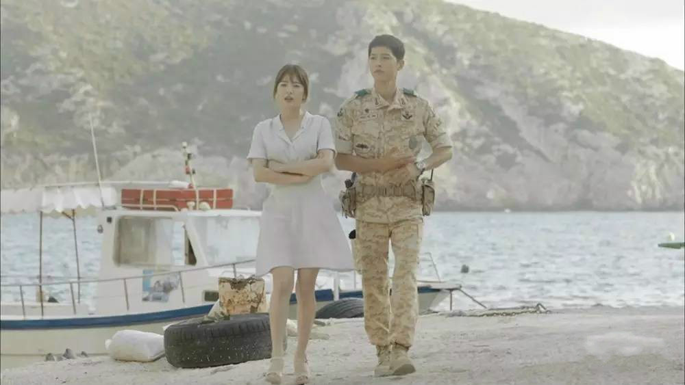 乔妹条纹衬衫价格多少,乔妹白衬衫