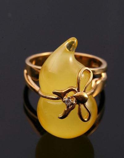 蜜蜡琥珀戒指,蜜蜡戒指精品欣赏