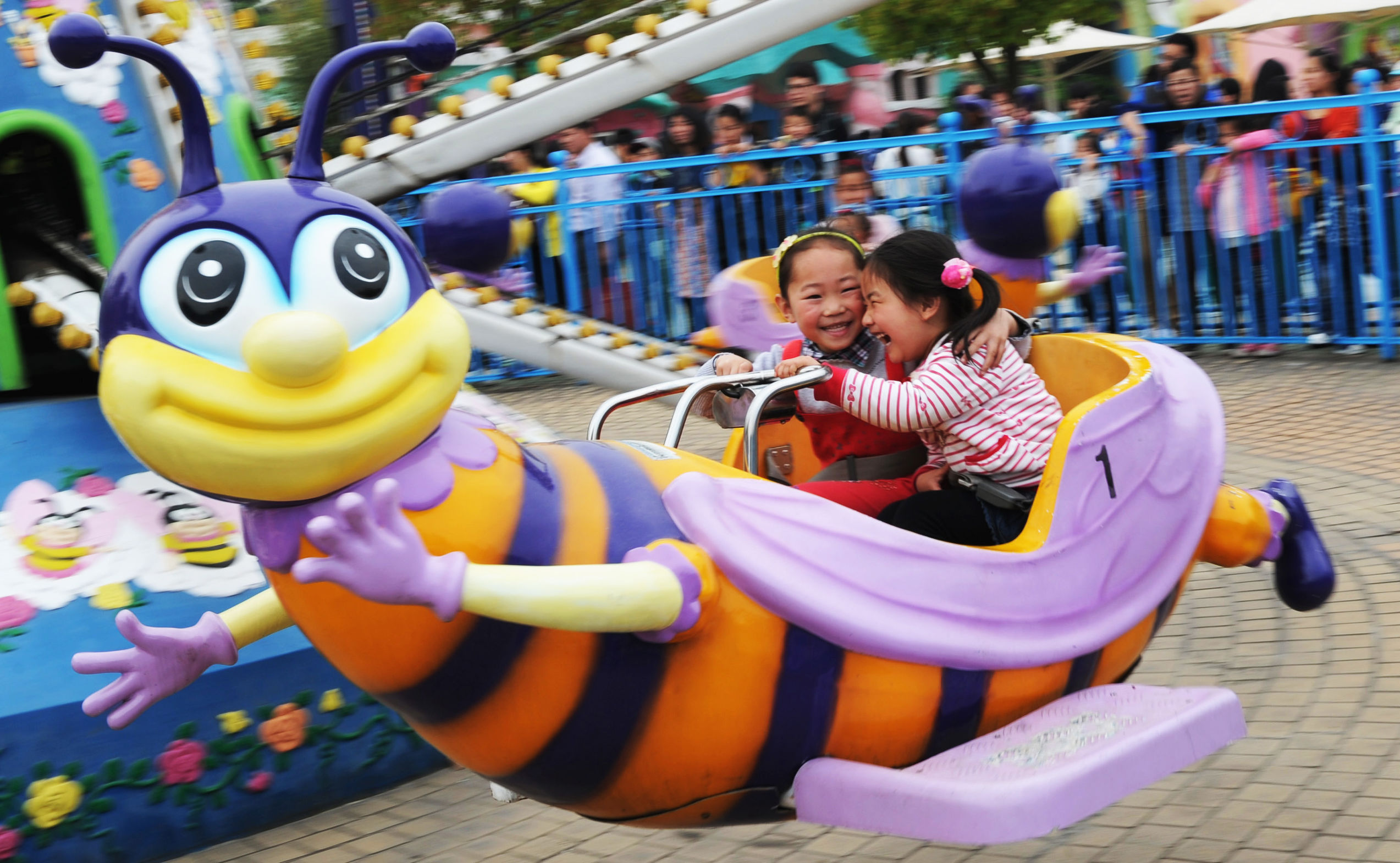 这个假期，方特和你有个约“惠”