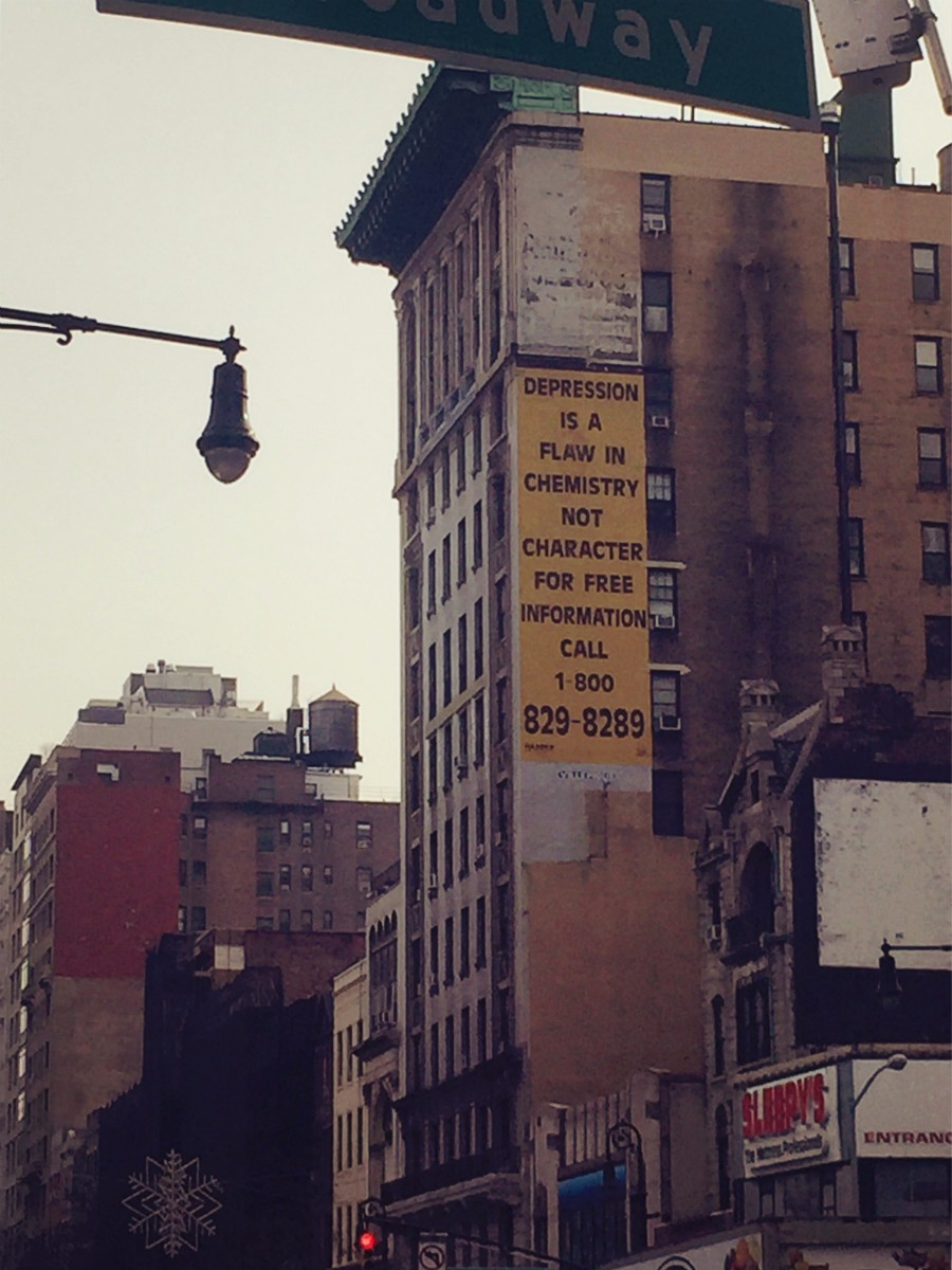 张国荣如果活到现在长什么样,张国荣一跃而下的视频