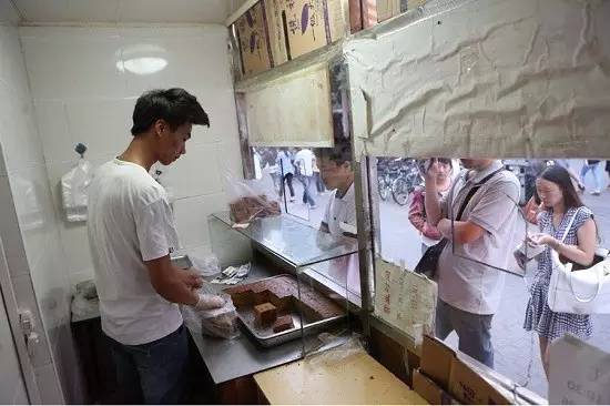 五道口枣糕王哪个是正宗的,五道口枣糕王是真的假的