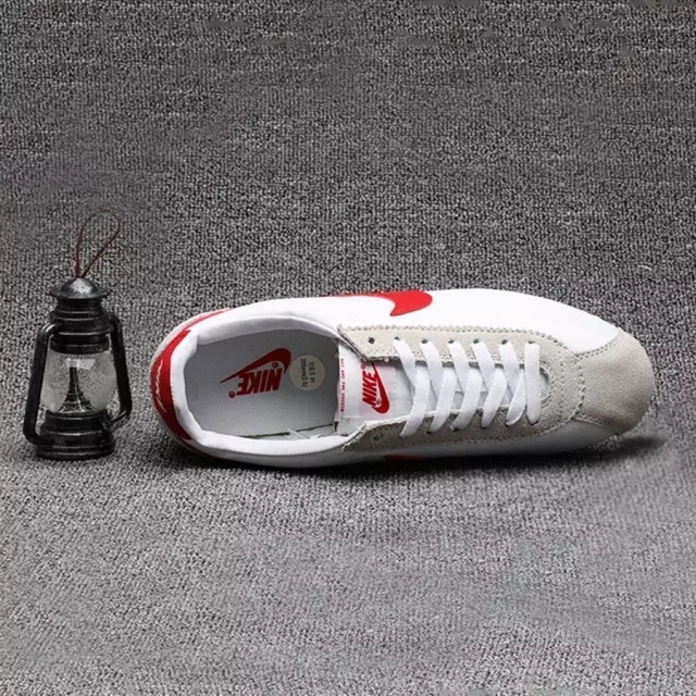 再红红不过小白鞋