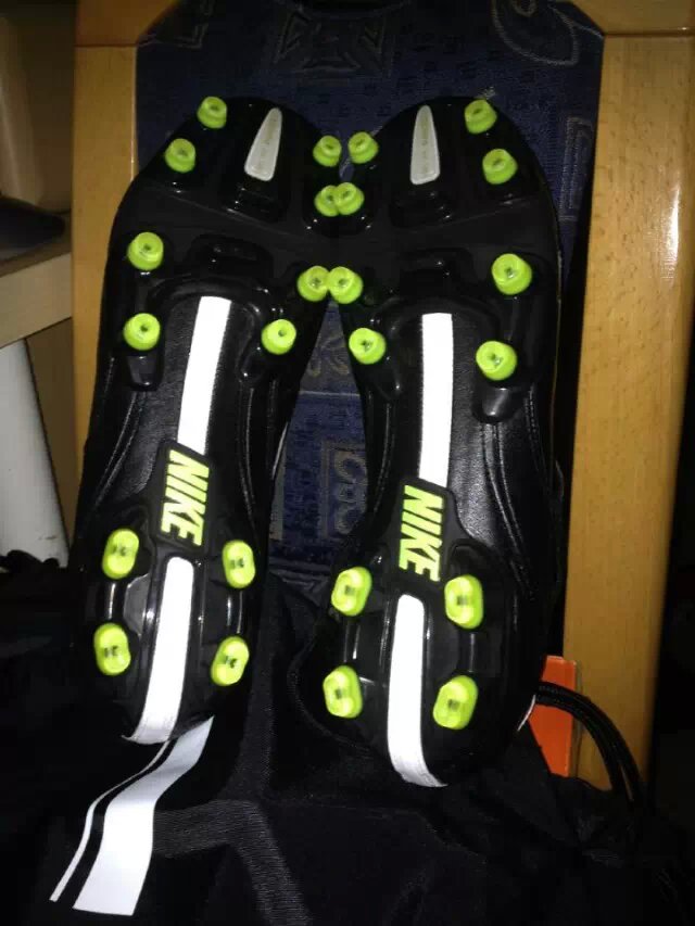 niketiempo皮尔洛,nikepremier3皮尔洛