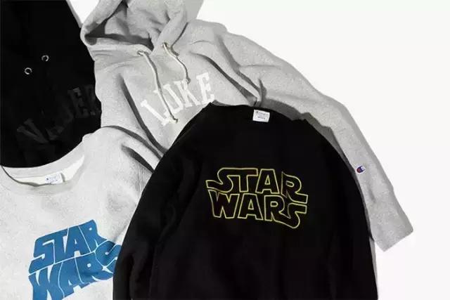 champion黑色和白色哪个好,champion复古低调