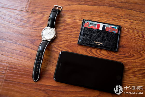 翻包记编辑带什么,翻包记日常必备物品有哪些