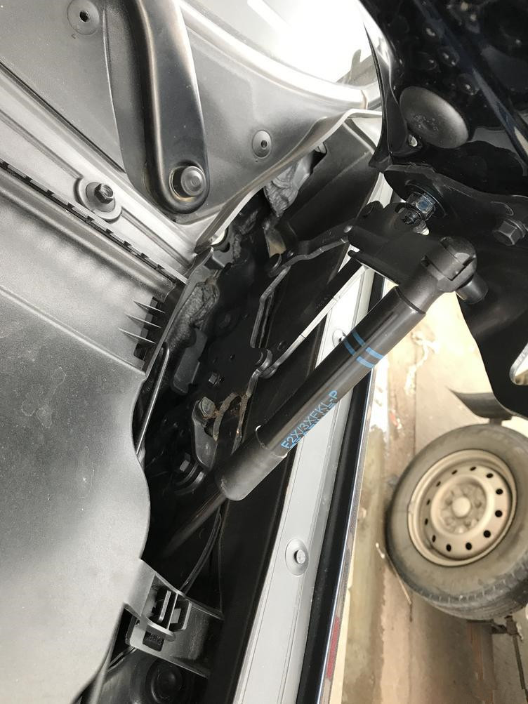 二手尼桑贵士商务车,二手尼桑贵士四驱多少钱