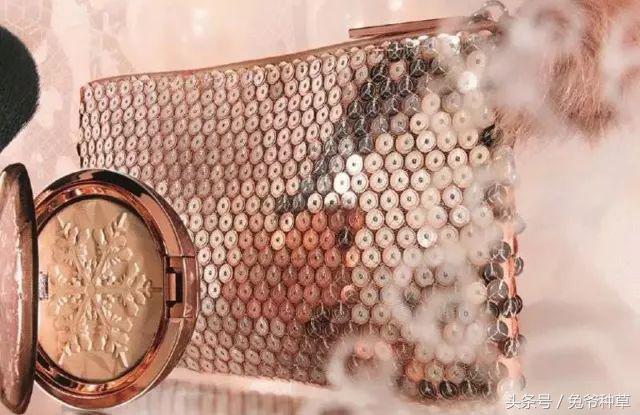 圣诞限定彩妆,圣诞限定彩妆必买清单价格