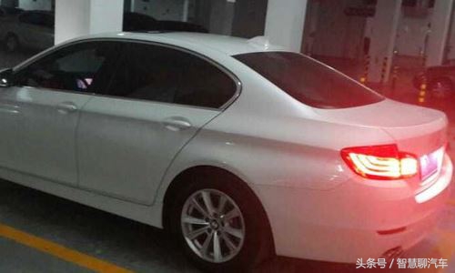 宝马五系520i驾控,2014宝马520i试驾视频