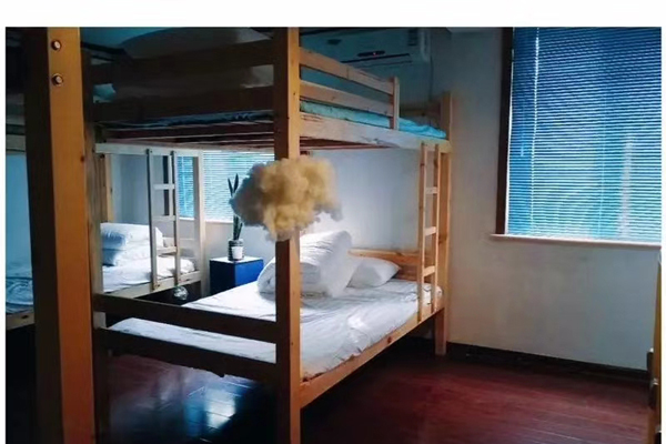 好玩的别墅轰趴,蓝色城堡轰趴别墅