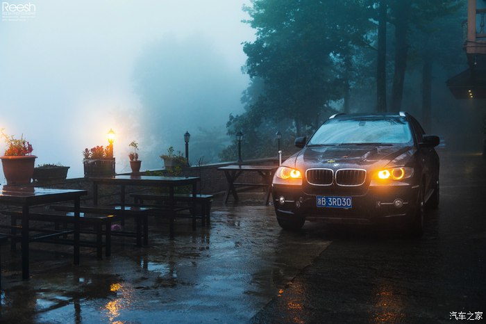 宝马X6，不谈性能如何！自驾遇上大雨还被拍成大片，颜值绝对够！