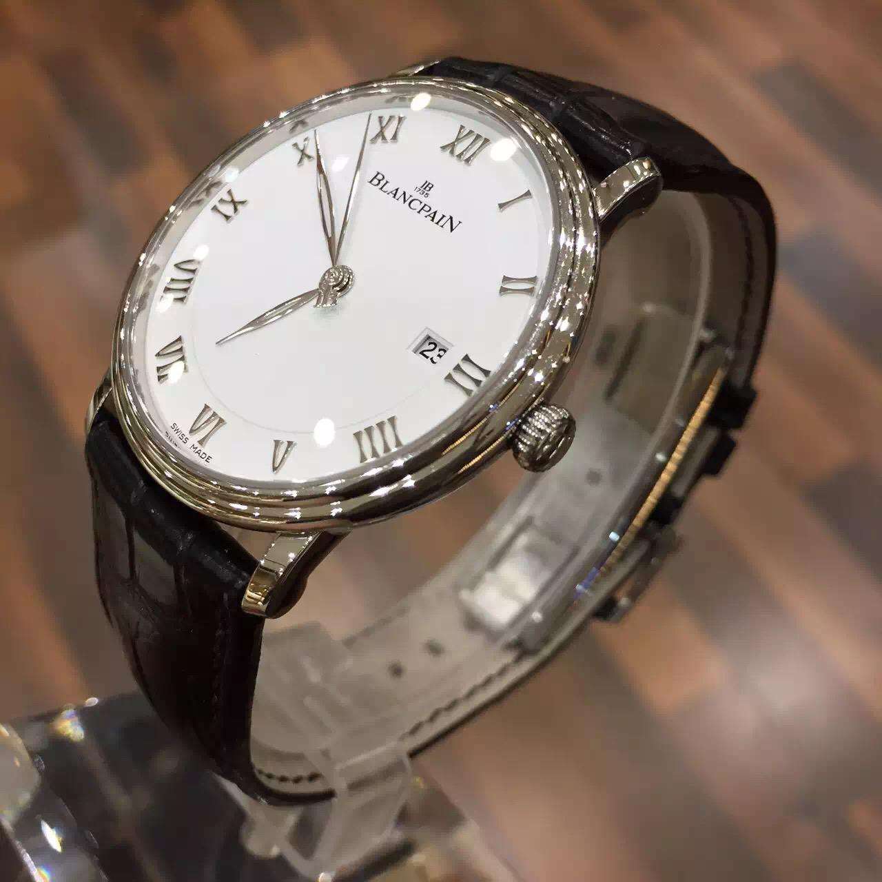 关于鳄鱼皮表带你了解多少,鳄鱼皮表带和牛皮哪个耐用