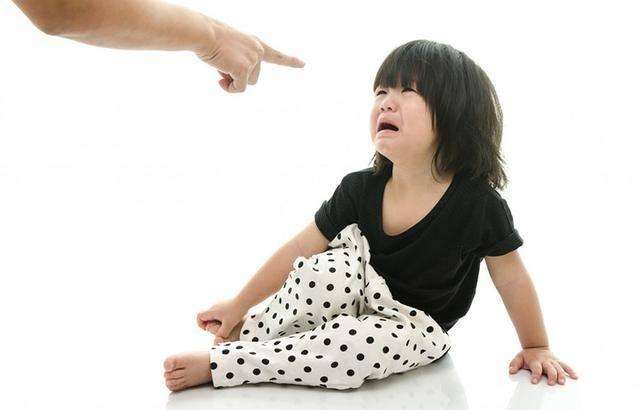 怎样打孩子有效,老师打孩子脸怎样跟老师沟通