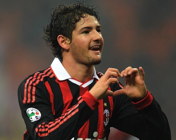 迪丽热巴欧洲金童,外国男星表白迪丽热巴