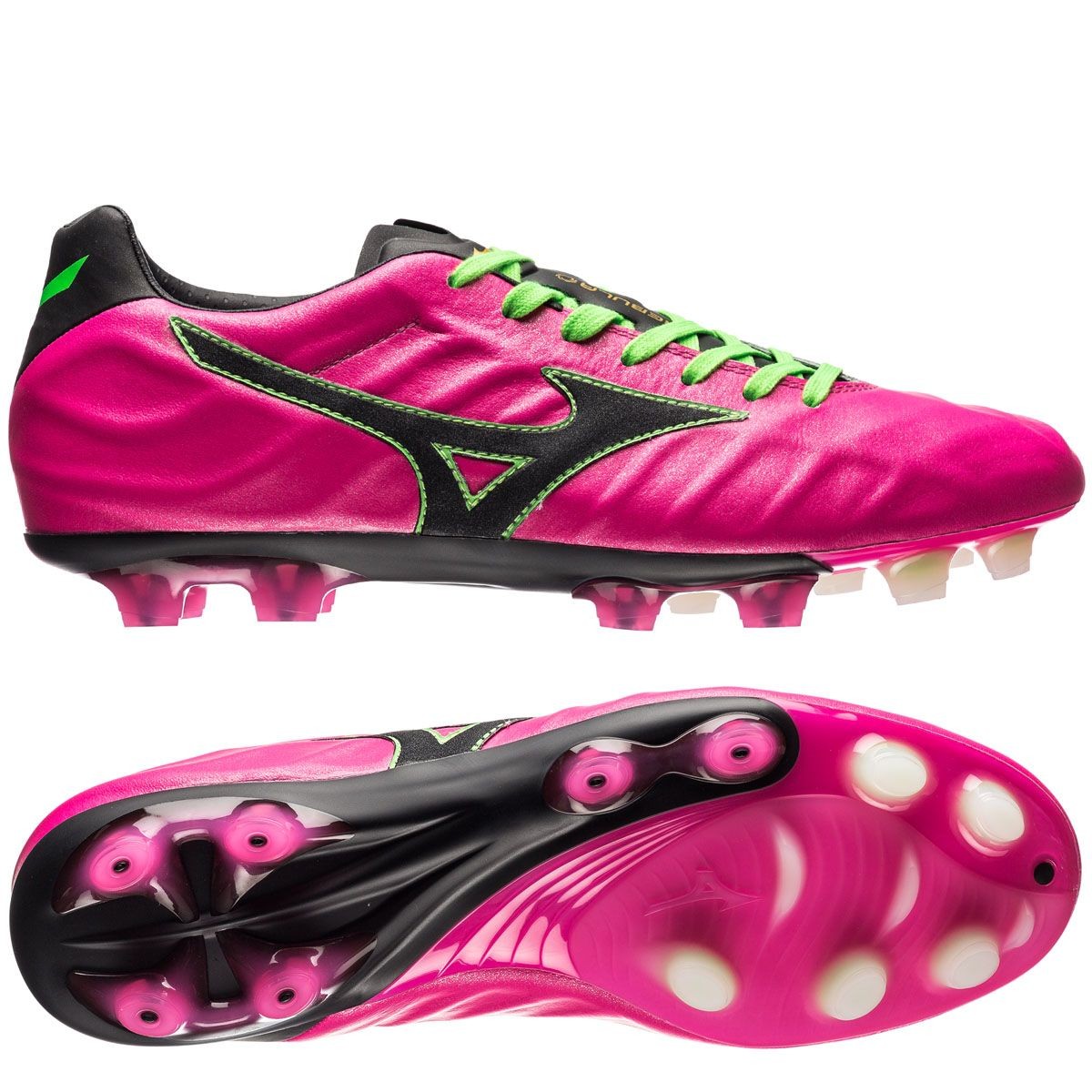 粉色足球鞋高帮全部都是粉红的,好看且实战好的足球鞋