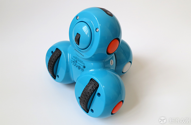 少儿编程机器人达奇,达奇机器人少儿编程