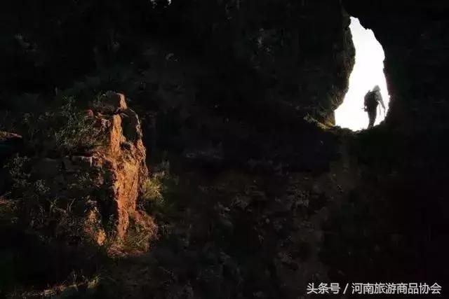 千佛山户外领队,南太行经典徒步线路露营