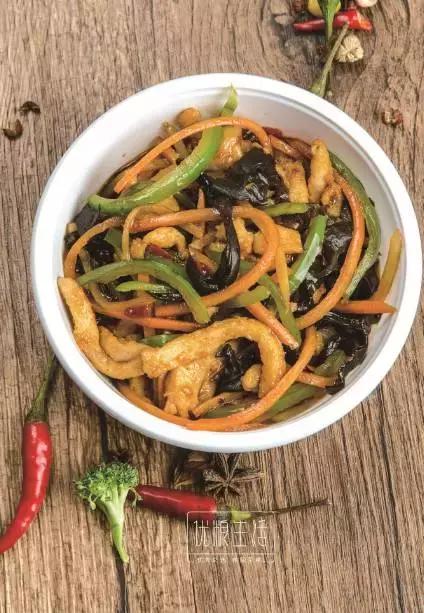 美菜探店：年营业额400万的外卖店，优粮生活纯干货曝光！