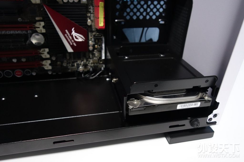 性价比最低吃鸡主机,先马工匠5号机箱装机流程