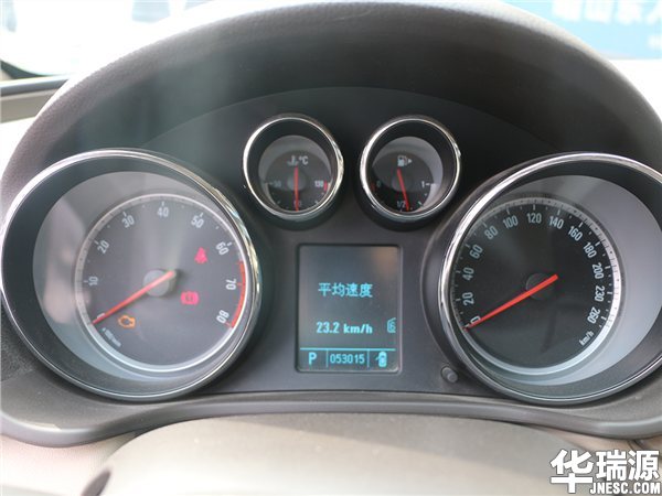别克君威二手车评估,2012年别克君威2.4评估