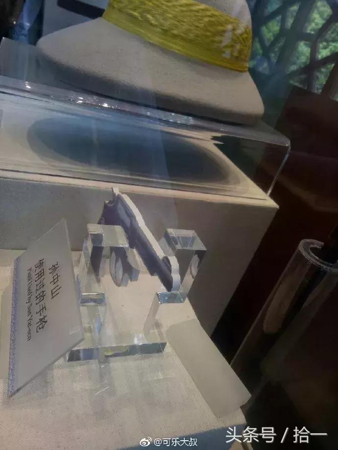 小伙子,听说你咬人不撒嘴,咱俩比比