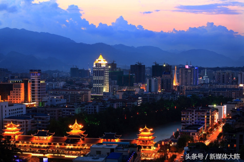 恩施土家姑娘北大读博患“渐冻症”清醒时留遗嘱，感动全国网友