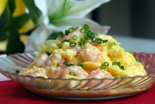 虾吃虾涮家庭版做法,爆炒虾家常做法最简单做法