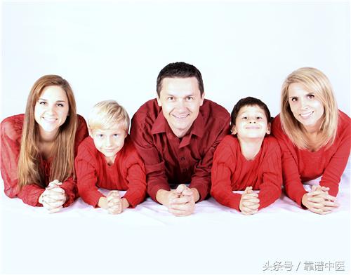 小孩遗传斗鸡眼能治好吗,小孩斗鸡眼怎么办