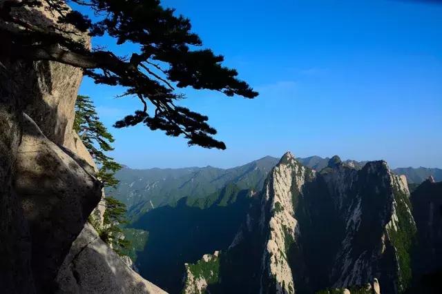 徐霞客来华山游记是哪一年,徐霞客对华山的评价