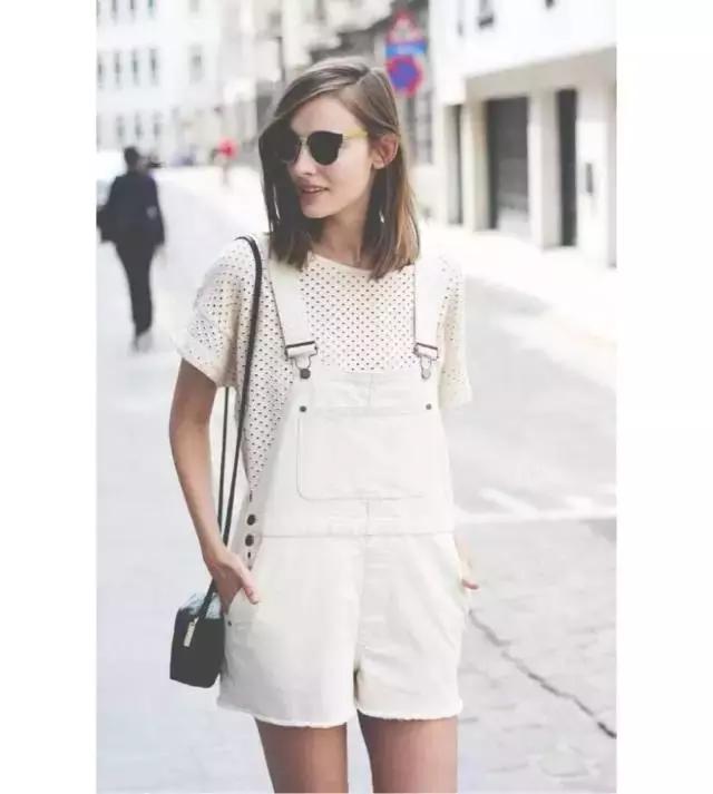 装嫩是现在很流行的时尚,装嫩的学生党