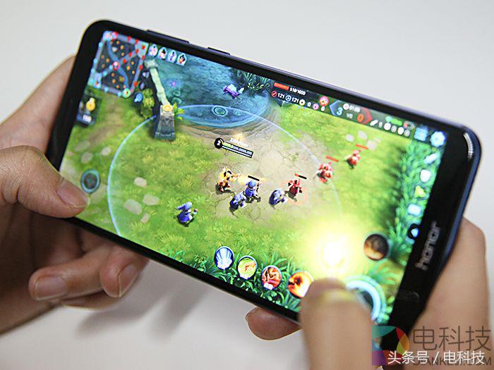 荣耀畅玩7x详细参数,大屏更好用荣耀畅玩7x售价1499元