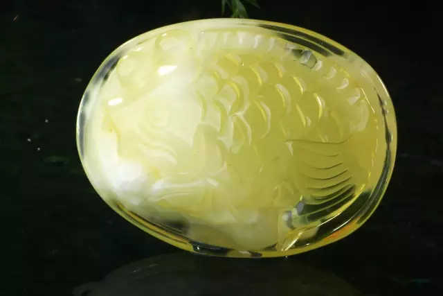 蜜蜡的种类及图片介绍,蜜蜡的种类及价值及图片