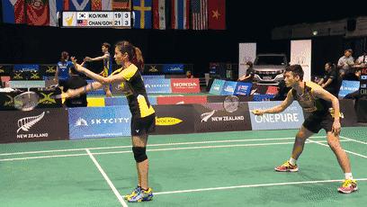 羽毛球双打发球位技巧及战术,羽毛球双打发球规则详细讲解