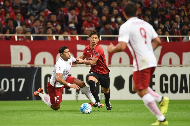 上港亚冠半决赛淘汰,亚冠上港4比2胜首尔小组提前出线