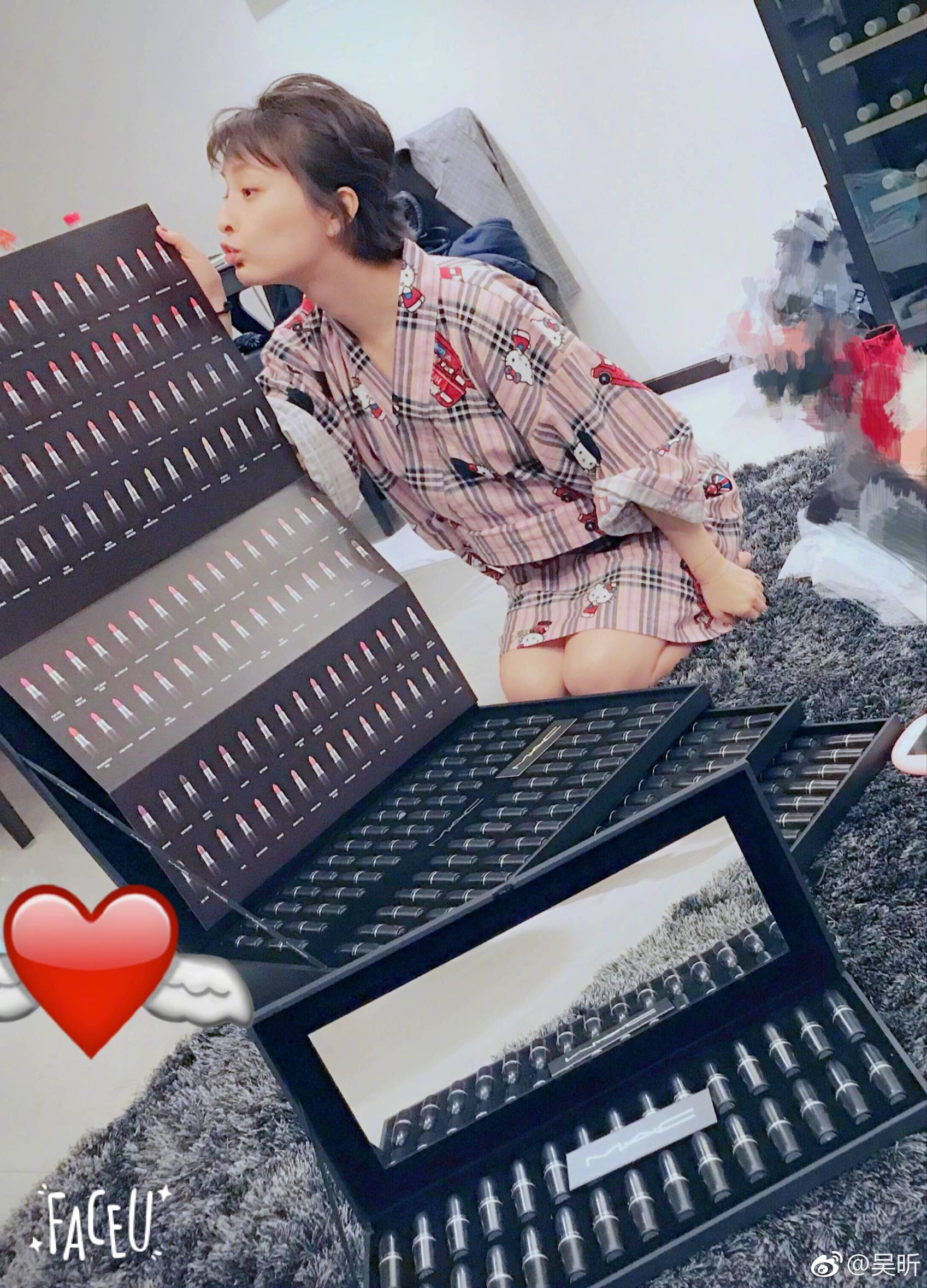 吴昕同款口红色号,吴昕同款新款口红